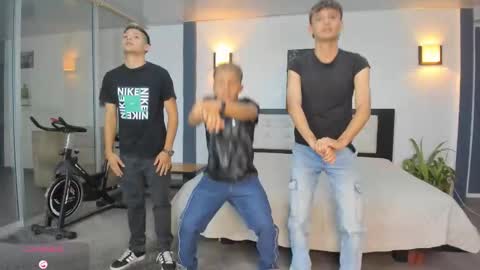 Snapshot of playhardsex chatting on November 2025 11:03:01 PM online show from November 2025 11:03:01 PM