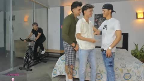 Snapshot of playhardsex chatting on November 2025 10:59:02 PM online show from November 2025 10:59:02 PM