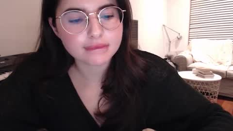 Mary online show from January 2025 09:04:02 PM