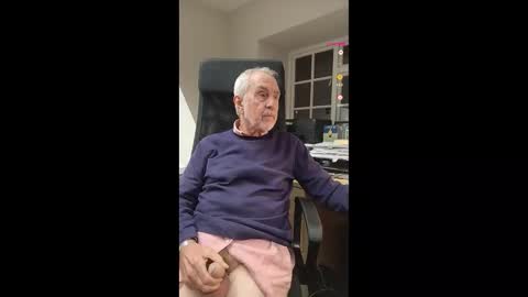 Pleasedominateme online show from October 2025 05:25:01 PM