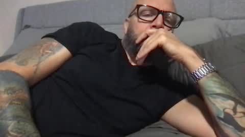 Snapshot of pleasesitonmycock chatting on February 2026 09:11:02 PM PleaseSitOnMyCock online show from February 2026 09:11:02 PM