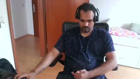 Sam online show from May 2026 12:54:01 PM
