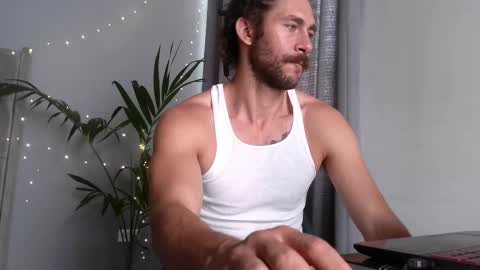 pleasure online show from December 2025 01:31:02 PM