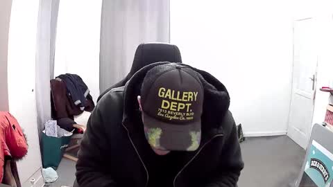 plkrisztian online show from March 2026 09:32:02 AM