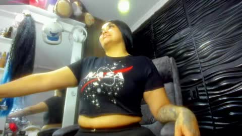 Snapshot of pocahontas_d chatting on April 2026 05:19:01 AM catalina online show from April 2026 05:19:01 AM