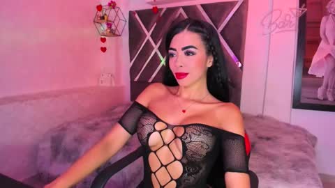 I dream of having many followers online show from October 2025 11:19:01 AM