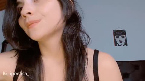 Snapshot of poeeticaa_ chatting on December 2024 02:49:02 AM IG ipoetica online show from December 2024 02:49:02 AM