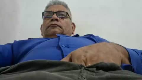 poli online show from February 2026 12:33:01 PM