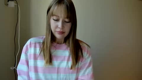 Polina online show from May 2026 03:27:01 PM