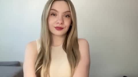 polishangel222 online show from June 2026 03:48:01 PM