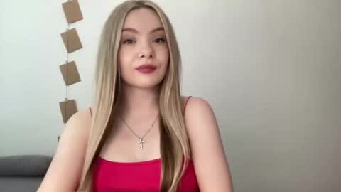 polishangel222 online show from July 2026 02:12:02 PM