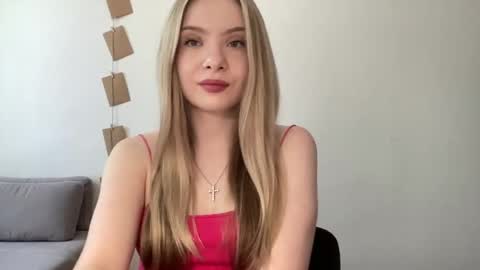 polishangel222 online show from July 2026 11:28:02 AM