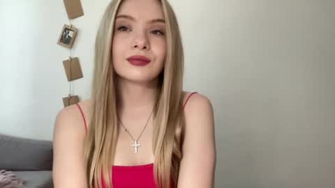 polishangel222 online show from July 2026 01:25:02 PM