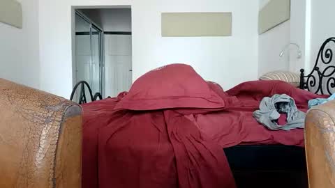 Paul online show from December 2025 11:38:02 AM