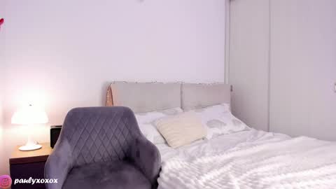 Polly online show from September 2025 02:31:01 PM