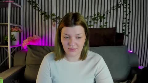 Snapshot of polly__mayer chatting on February 2026 01:22:02 AM Polly online show from February 2026 01:22:02 AM