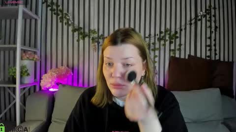 Snapshot of polly__mayer chatting on February 2026 01:24:02 AM Polly online show from February 2026 01:24:02 AM