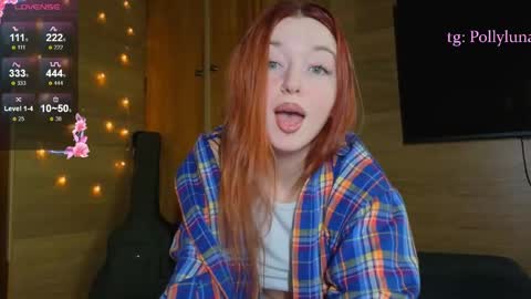 Snapshot of polly_luna chatting on May 2026 12:11:02 PM Polly online show from May 2026 12:11:02 PM