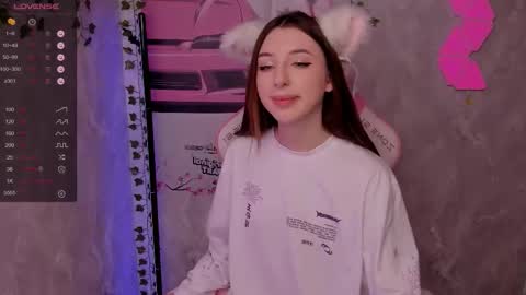       online show from October 2025 09:39:01 AM