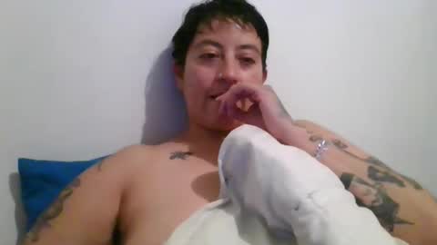 Snapshot of poly_mer chatting on October 2025 12:47:01 AM Poly online show from October 2025 12:47:01 AM