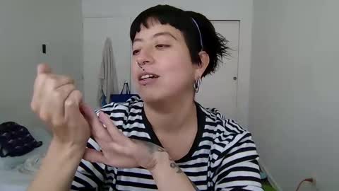 Poly online show from December 2025 09:11:02 PM