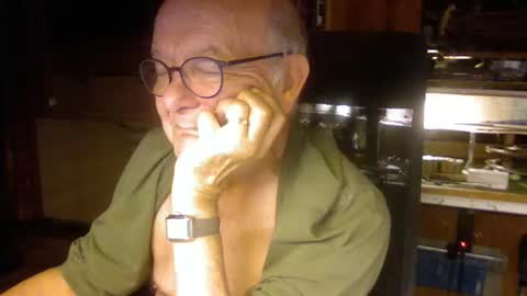 pomme1949 online show from October 2025 01:48:02 PM