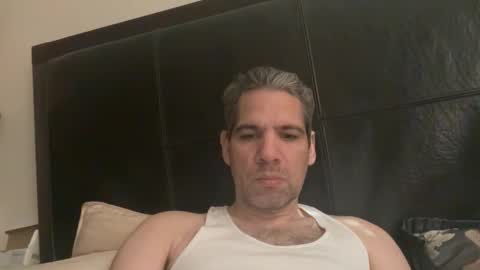 Snapshot of ponchynyc chatting on December 2024 04:38:01 PM PONCH online show from December 2024 04:38:01 PM