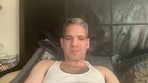 Snapshot of ponchynyc chatting on September 2025 01:05:02 PM PONCH online show from September 2025 01:05:02 PM