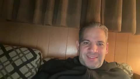 PONCH online show from November 2025 05:46:01 AM