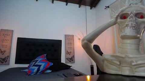 Snapshot of pool_vega chatting on October 2025 12:27:02 PM pool online show from October 2025 12:27:02 PM