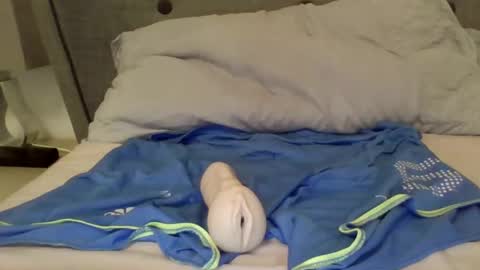 TheMan002 online show from January 2025 06:28:01 PM