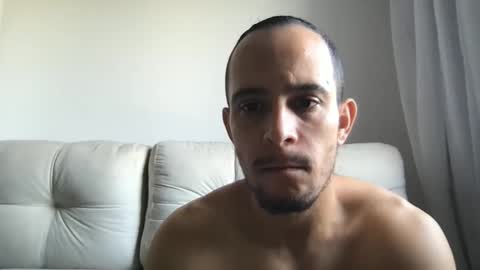 Snapshot of poormanbr chatting on April 2026 11:24:02 AM poormanbr online show from April 2026 11:24:02 AM