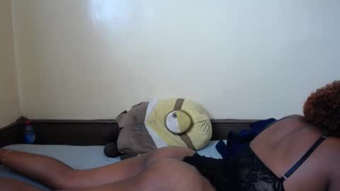 Snapshot of popetykely00 chatting on December 2024 11:04:02 AM popetykely00 online show from December 2024 11:04:02 AM