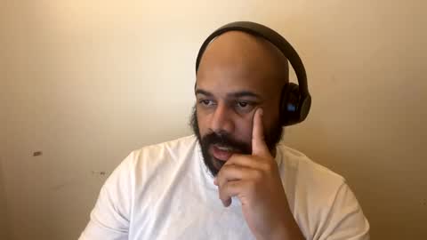 popfizzt online show from March 2025 10:10:02 PM