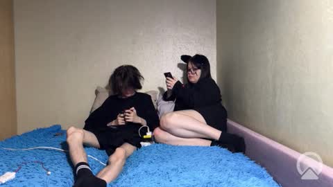 Snapshot of popoul_couple chatting on November 2025 01:54:01 PM popoul_couple online show from November 2025 01:54:01 PM