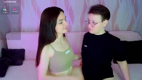 Ana and Tati online show from November 2025 09:49:02 PM