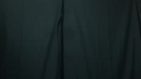 Snapshot of powerdmuscle chatting on May 2026 12:18:01 AM powerdmuscle online show from May 2026 12:18:01 AM