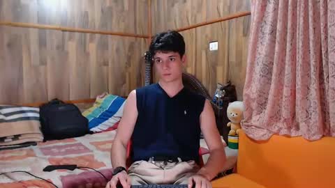 chris independent  online show from February 2025 05:53:02 AM