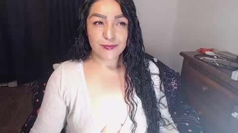 Snapshot of ppepittaaredd chatting on April 2026 07:17:02 AM maryana online show from April 2026 07:17:02 AM