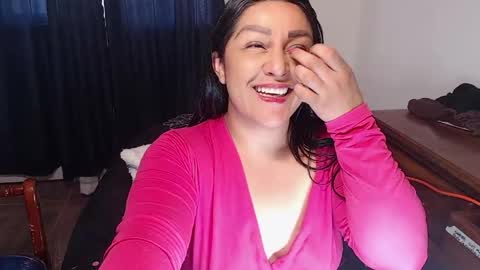 Snapshot of ppepittaaredd chatting on May 2026 11:04:01 AM maryana online show from May 2026 11:04:01 AM
