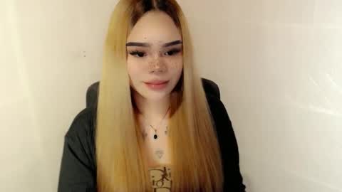 MAXXINE online show from January 2026 07:13:02 AM