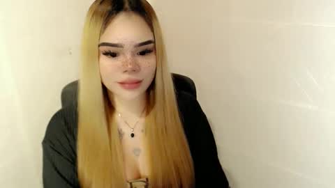 MAXXINE online show from February 2026 11:07:01 AM