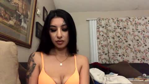 Snapshot of preciousmami chatting on September 2025 06:03:01 AM preciousmami online show from September 2025 06:03:01 AM