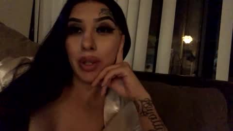 Snapshot of preciousmami chatting on October 2025 07:27:01 AM preciousmami online show from October 2025 07:27:01 AM