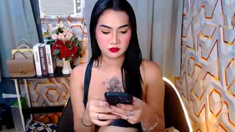 Francine online show from March 2026 09:27:01 AM