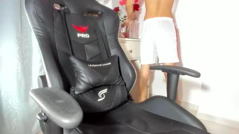 PRESSURE online show from March 2026 12:10:02 PM