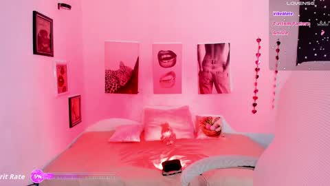 pretti scarlett online show from June 2026 01:44:02 AM
