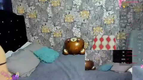 pretty_cristal22 online show from July 2026 12:00:02 PM
