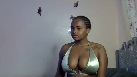 Snapshot of pretty_daina3 chatting on April 2026 11:17:01 AM pretty_daina3 online show from April 2026 11:17:01 AM
