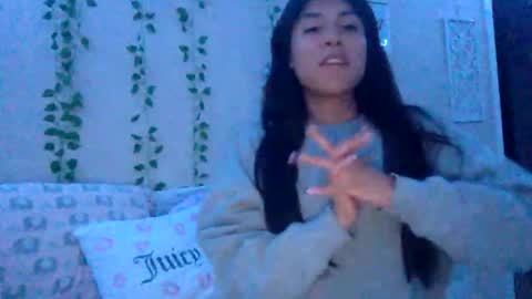 Snapshot of pretty_girl828687 chatting on October 2025 04:13:01 AM pretty_girl828687 online show from October 2025 04:13:01 AM